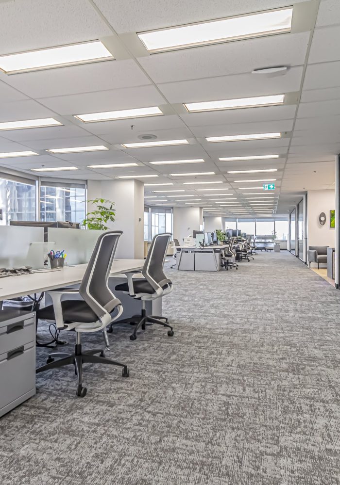 moodwall-P3-Air-Charter-Services-open-office-glass-partition-walls